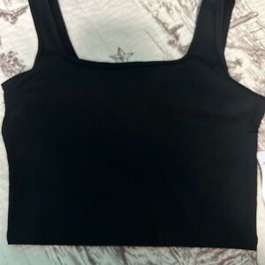 Hollister Top| size:M | color: black